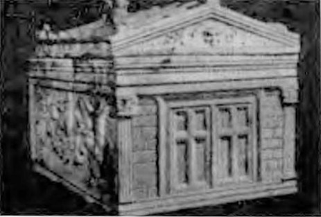 Перузия. Мраморная урна из гробницы Волумниев, II в. до н. э.