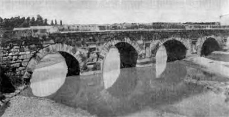 Аримин (Римини). Мост Августа, 14—20 гг.