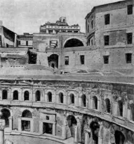 Рим. Форум Траяна, 133 г. н. э. Полукружие рынка Траяна